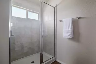 1704 T H Johnson Dr, Taylor, TX 76574 - Photo 19