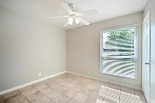 11529 Sandy Loam Trail, Austin, TX 78750 - Photo 11