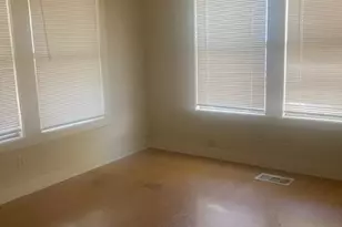 2710 Whitis Ave, Austin, TX 78705 - Photo 29