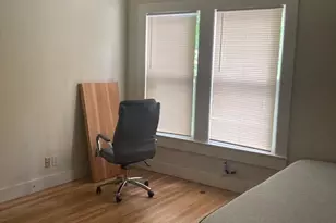 2710 Whitis Ave, Austin, TX 78705 - Photo 15