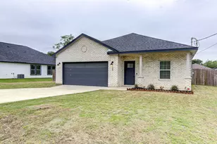 129 Kawainui Ln, Bastrop, TX 78602 - Photo 1