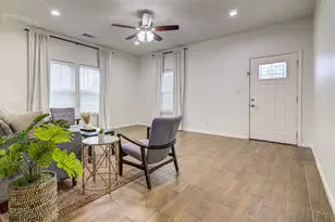 129 Kawainui Ln, Bastrop, TX 78602 - Photo 11