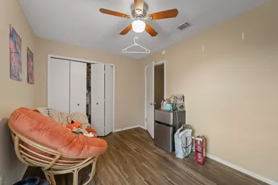 128 Hillside Drive, Elgin, TX 78621 - Photo 13