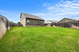 116 Badillo Wy, Bastrop, TX 78602 - Photo 29
