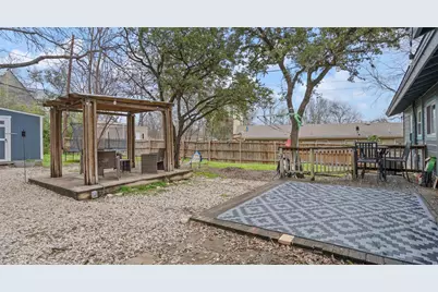 3004 Burning Oak Drive, Austin, TX 78704 - Photo 23