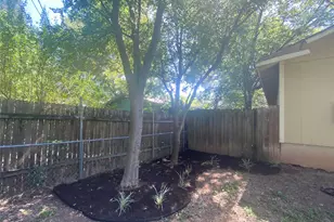 3402 S Oak Dr, Austin, TX 78704 - Photo 19