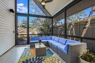 1802 W 10th St, Austin, TX 78703 - Photo 21