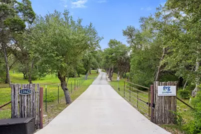 11842 Rim Rock Trail, Austin, TX 78737 - Photo 7