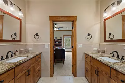 11842 Rim Rock Trail, Austin, TX 78737 - Photo 17