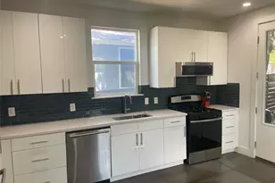3409 Pennsylvania Ave, Austin, TX 78721 - Photo 11