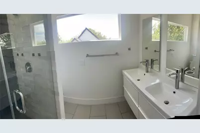 3409 Pennsylvania Avenue #1, Austin, TX 78721 - Photo 33
