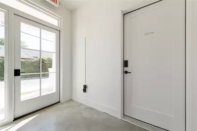 408 W 38 1/2 Street #4-1, Austin, TX 78705 - Photo 7