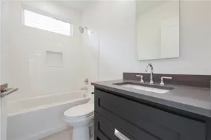 408 W 38 1/2 St, Austin, TX 78705 - Photo 23