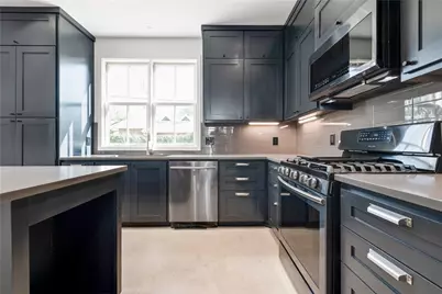 408 W 38 1/2 Street #4-1, Austin, TX 78705 - Photo 17