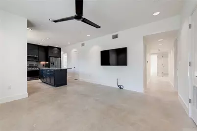 408 W 38 1/2 Street #4-1, Austin, TX 78705 - Photo 11