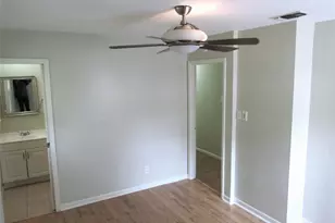 5811 Libyan Dr, Austin, TX 78745 - Photo 9