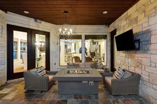 18 Hedgebrook Way, The Hills, TX 78738 - Photo 23