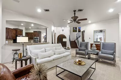 18 Hedgebrook Way, The Hills, TX 78738 - Photo 5
