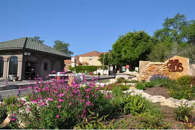 18 Hedgebrook Way, The Hills, TX 78738 - Photo 33