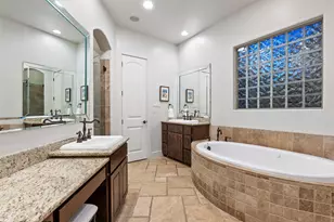 18 Hedgebrook Way, The Hills, TX 78738 - Photo 13