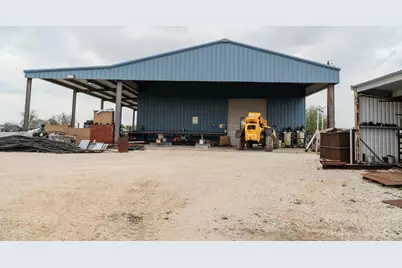 945 Huser Boulevard, Schulenburg, TX 78956 - Photo 5