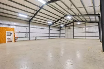 945 Huser Boulevard, Schulenburg, TX 78956 - Photo 11