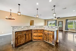 1608 Co Rd 204, Liberty Hill, TX 78642 - Photo 9