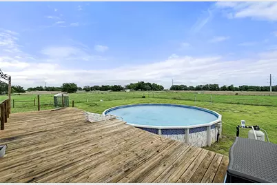 1608 County Road 204, Liberty Hill, TX 78642 - Photo 29