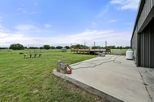 1608 Co Rd 204, Liberty Hill, TX 78642 - Photo 27