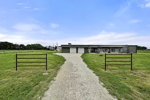 1608 Co Rd 204, Liberty Hill, TX 78642 - Photo 35