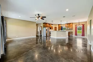 1608 Co Rd 204, Liberty Hill, TX 78642 - Photo 5