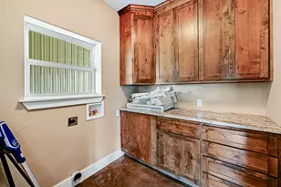 1608 Co Rd 204, Liberty Hill, TX 78642 - Photo 25