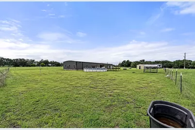 1608 County Road 204, Liberty Hill, TX 78642 - Photo 31