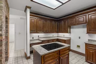 11115 Shady Hollow Dr, Austin, TX 78748 - Photo 11