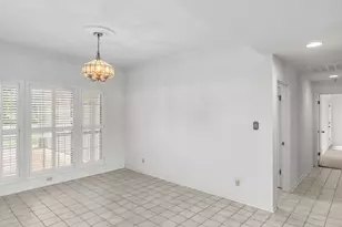 11115 Shady Hollow Dr, Austin, TX 78748 - Photo 9