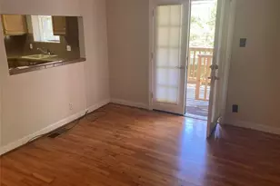 912 E 32nd St Street E, Austin, TX 78705 - Photo 7