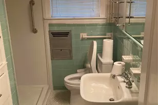 912 E 32nd St Street E, Austin, TX 78705 - Photo 13