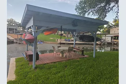 203 W Lakeshore Drive, Sunrise Beach, TX 78643 - Photo 7