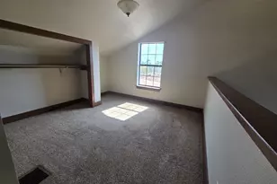 143 Spring Hollow Trail, Smithville, TX 78957 - Photo 5