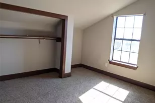 143 Spring Hollow Trail, Smithville, TX 78957 - Photo 11