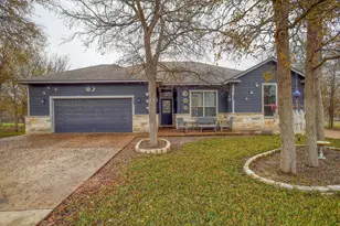 172 Waipahoehoe Dr, Bastrop, TX 78602 - Photo 1