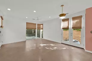 203 E 46th St, Austin, TX 78751 - Photo 7