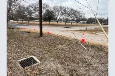 1201 Emile Street, Bastrop, TX 78602 - Photo 3