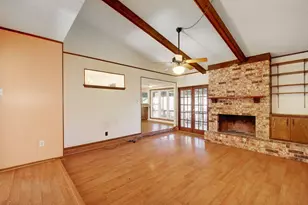 2306 Forest Bend Dr, Austin, TX 78704 - Photo 3