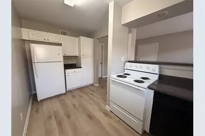 3304 Red River Street #107, Austin, TX 78705 - Photo 5