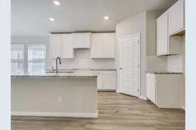 125 Holmby Drive, Hutto, TX 78634 - Photo 5