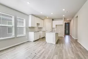 125 Holmby Dr, Hutto, TX 78634 - Photo 13