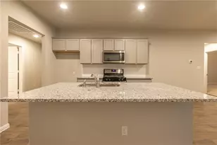 612 Roaring Fork Ln, Bastrop, TX 78602 - Photo 7