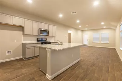 612 Roaring Fork Lane, Bastrop, TX 78602 - Photo 5