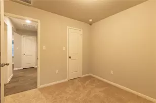 612 Roaring Fork Ln, Bastrop, TX 78602 - Photo 21